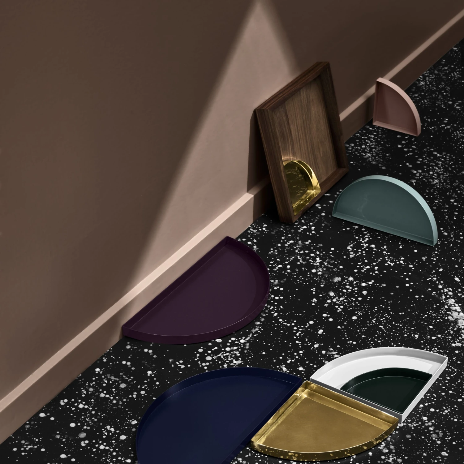 AYTM Unity Dienblad Vierkant Walnoot - Afbeelding 2