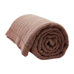 Magnhild Gewatteerd Bedsprei 280x280 Cm