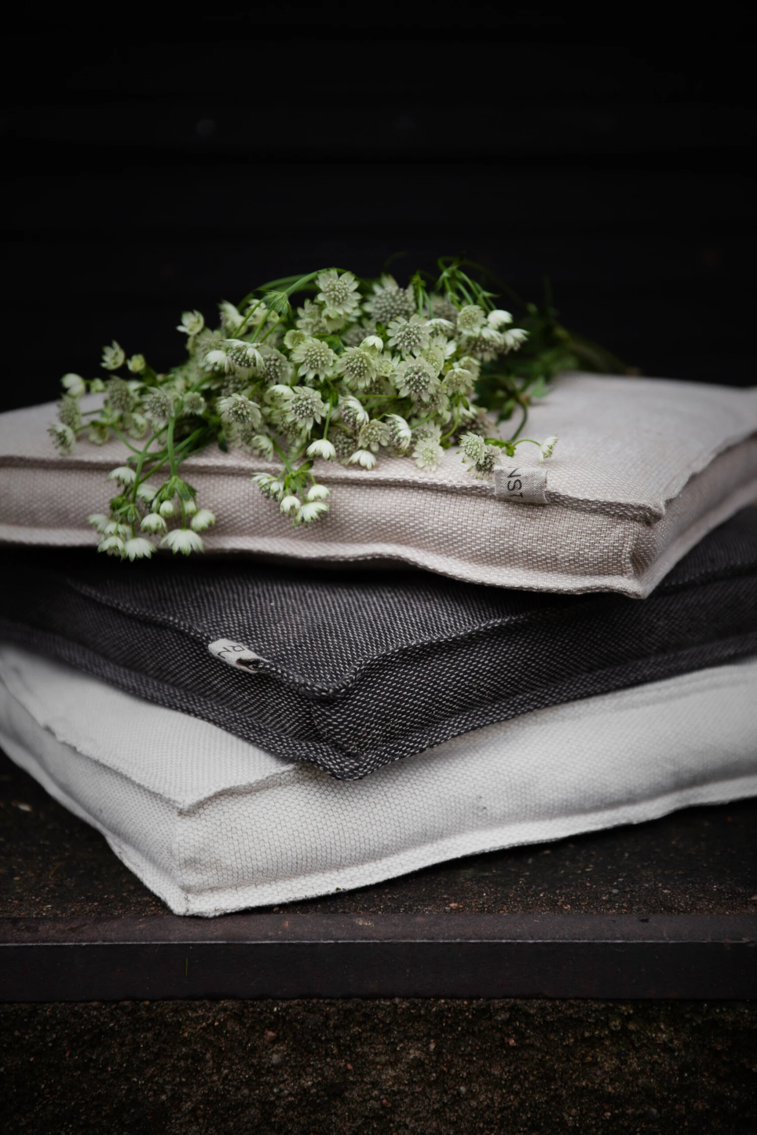 Ernst Stoelkussen 45x45 Cm - Afbeelding 2