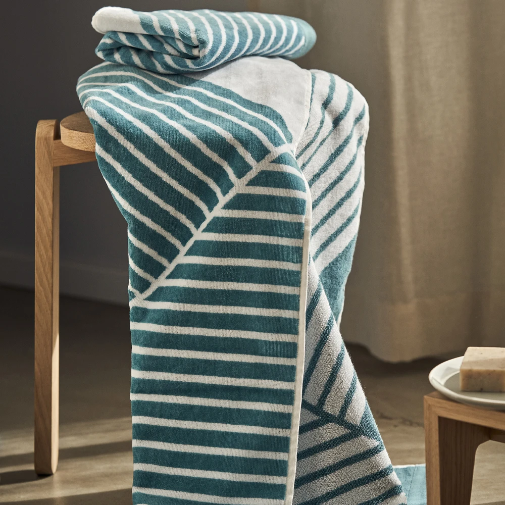 Stripes Handdoek 50x70 Cm Special Edition 2022 - Afbeelding 3